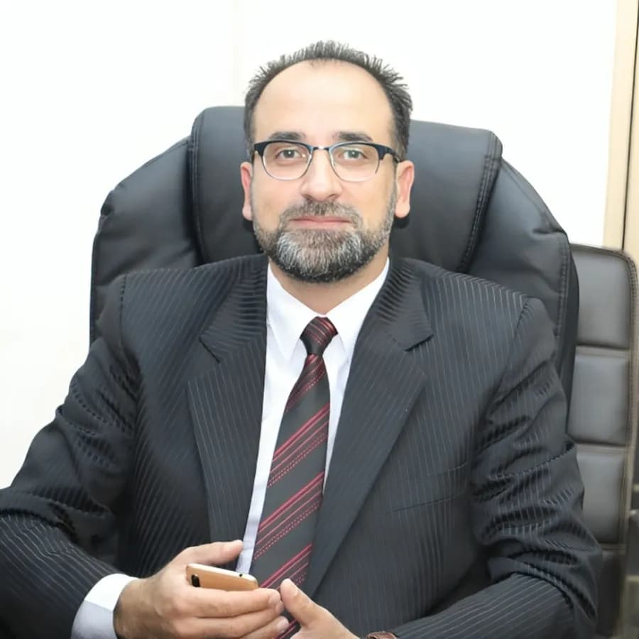 نور الدين نديم ينتقد التغيرات المتكررة ويسأل عن أسبابها