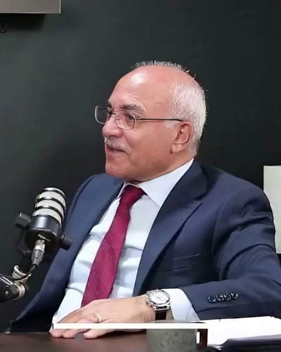 وزير التربية الأسبق يدعو للعدول عن الأخطاء