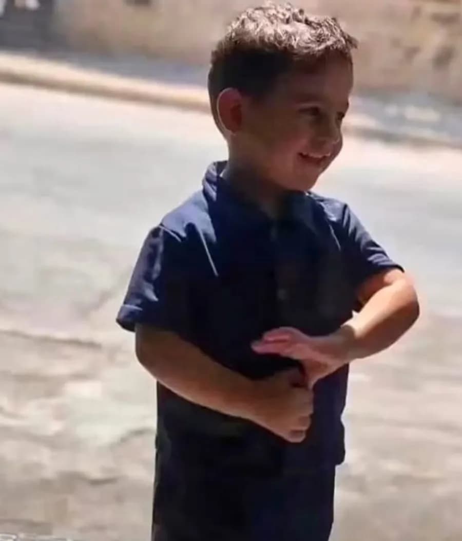 عائلة غزال تعلن وفاة حسن أكرم غزال