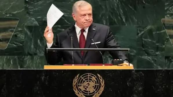 عشيرة العبيدات تؤكد دعمها للملك