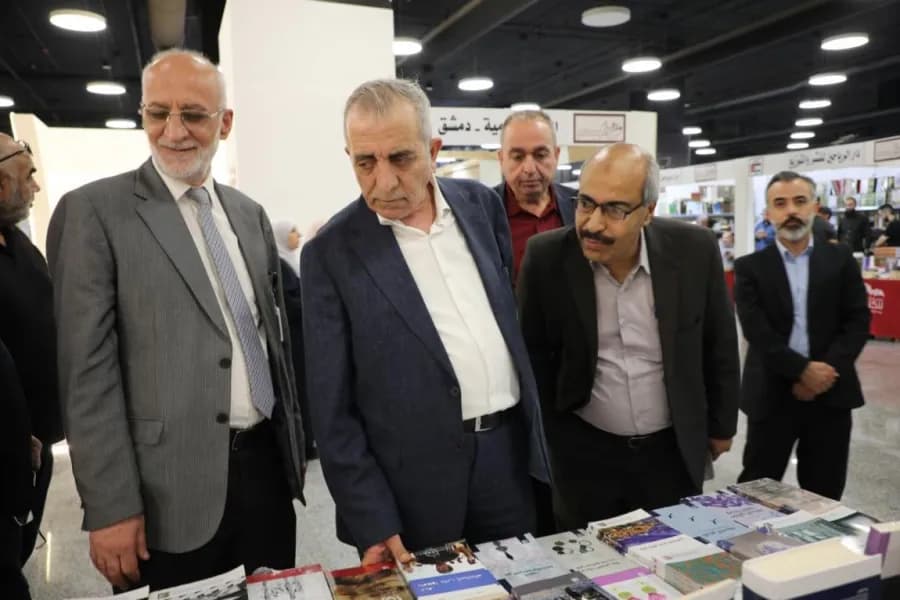 Al-Rawashdeh Highlights Book Fair Visitors