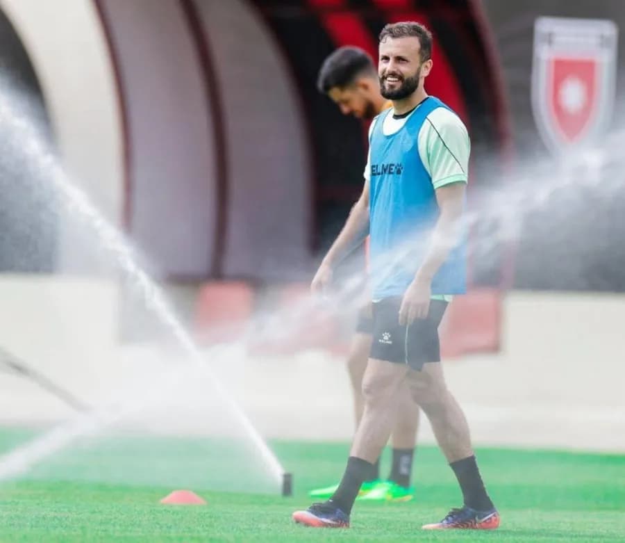 Abu Jalboosh sustains injury during training