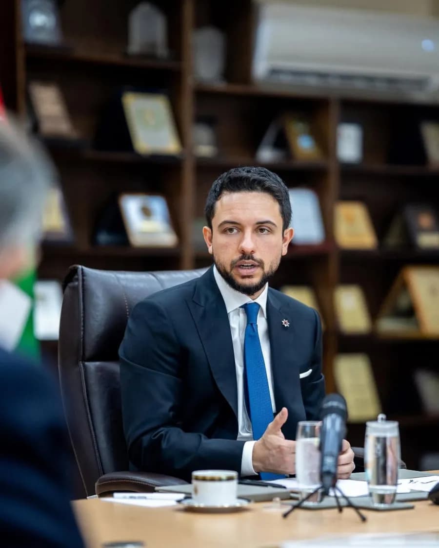 نائب الملك يطلع على خطة التحول الرقمي للعدل