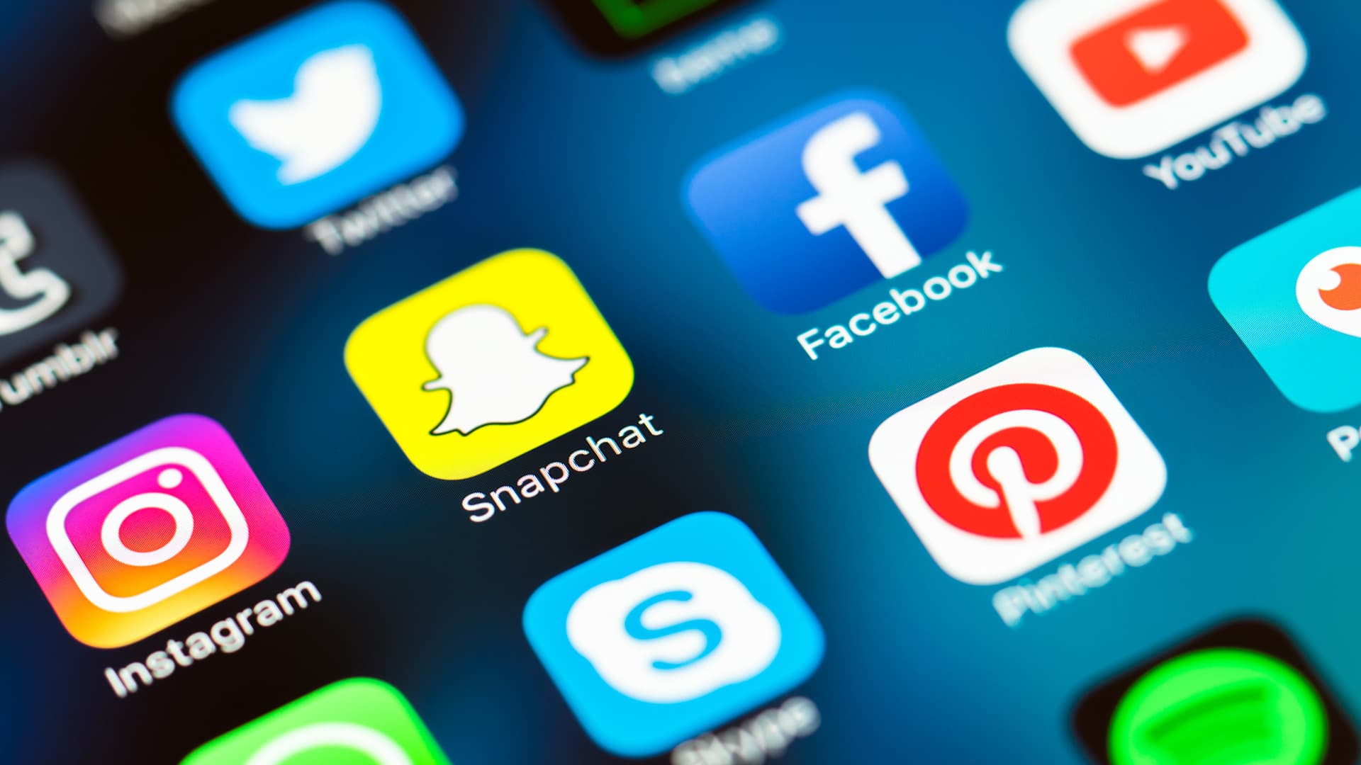 Senate Calls for Strong Cyber Crime Laws