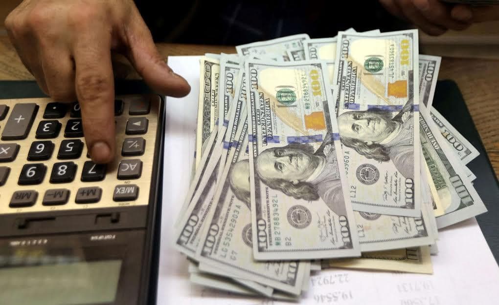 Dollar reaches 50.68 pounds early Tuesday