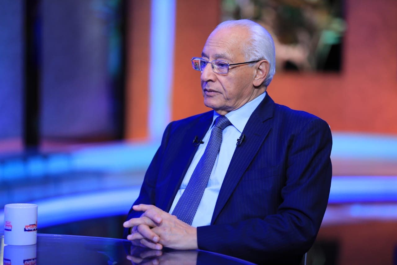 علي الدين هلال يوضح تشابه حكم ناصر والسيسي