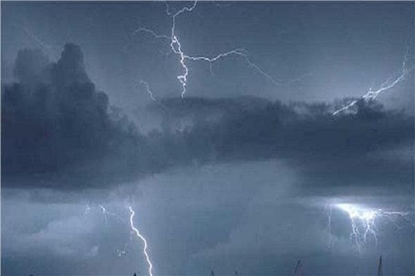 الأرصاد تشهد سحب ركامية في الصحراء