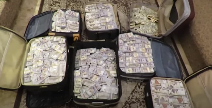 شبكة ضخمة لغسل الأموال تتحول لعقارات