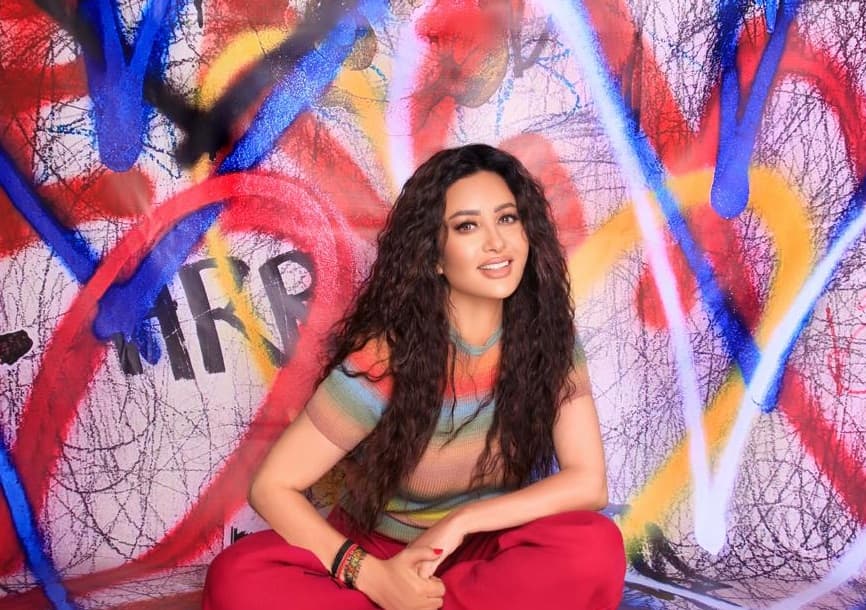 Latifa's album "Shabhi" achieves platinum status