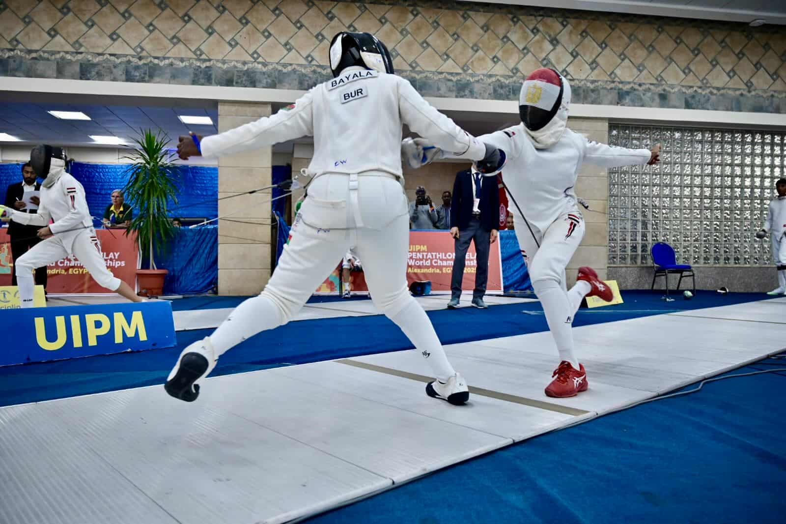 أحمد هشام يتأهل لربع نهائي كأس العالم سلاح السيف