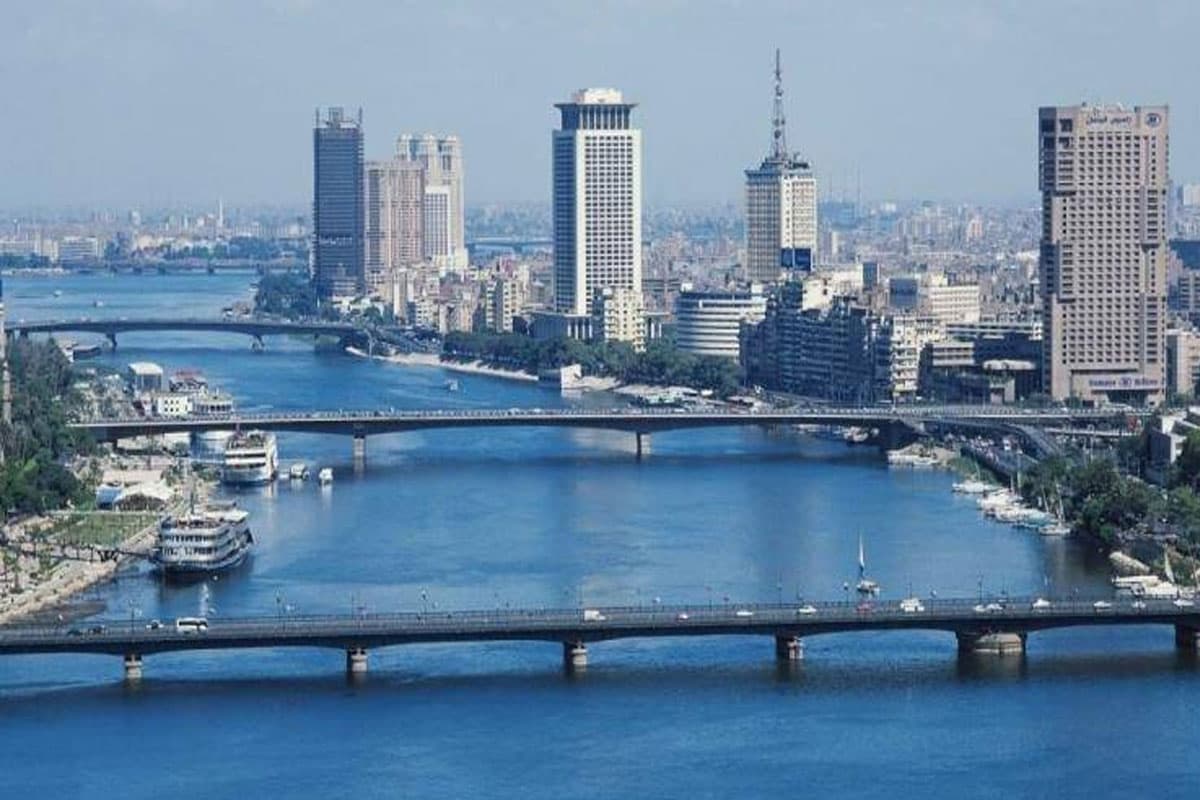 Wednesday's weather: Cairo hits 37°C