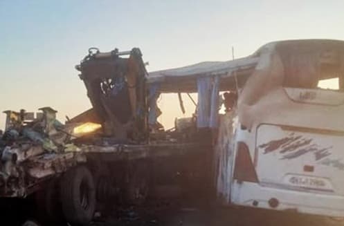 Collision in Saharaawi Al-Buhaira injures six