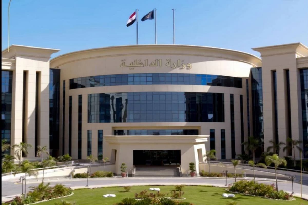 الداخلية تنفي منع الشرطة من دخول قرية سياحية