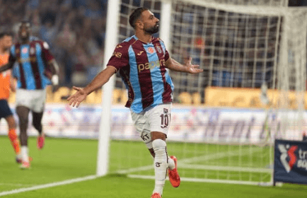 Salah marks goals with Trabzonspor