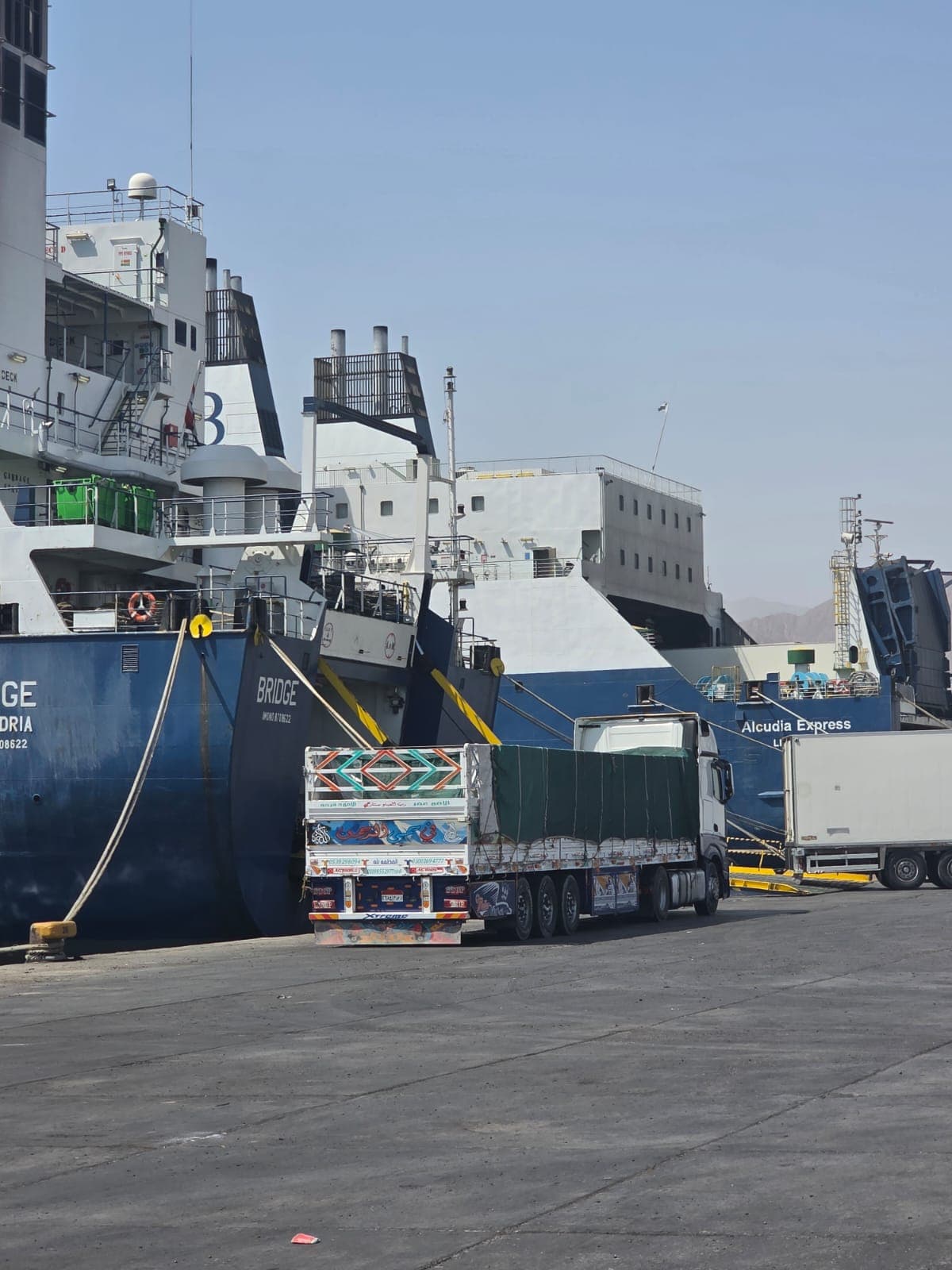 Transportation reports steady port operations after quake