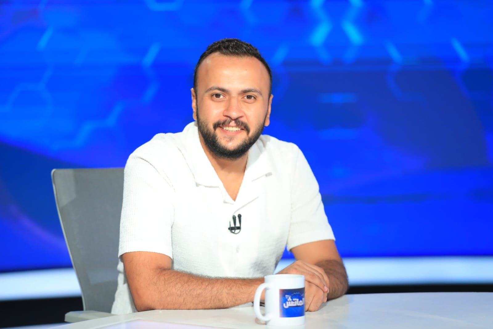 نادر شبانة يسلط الضوء على صلاح ومرموش