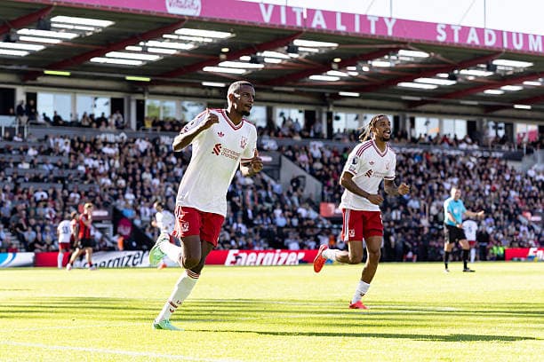 ليفربول يتفوق بصعوبة على بورنموث