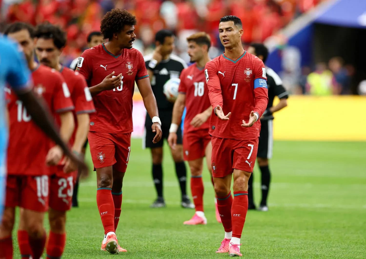 هالاند ورونالدو يتواجهان في دوري الأمم