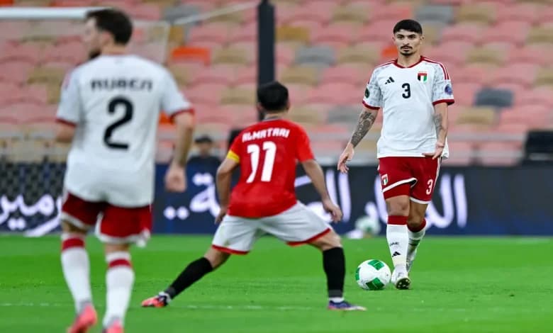 الإمارات تواجه البحرين بكأس الخليج