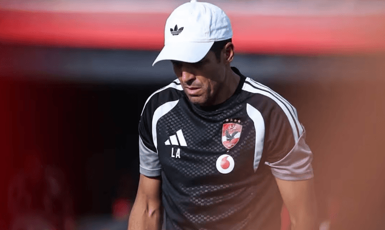 الأهلي يتدرب لمواجهة الزمالك