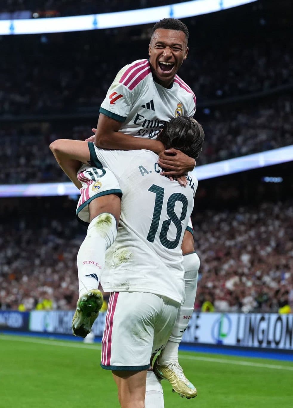 ريال مدريد يتفوق على فالنسيا في الدوري