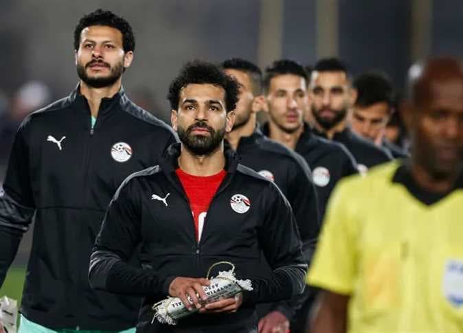 وراء أحداث أزمة الفار في القمة ورد فعل حسام حسن