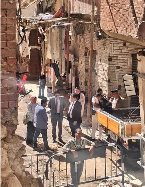 Alexandria building tilt under investigation