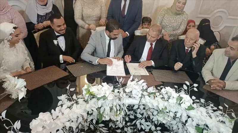 بريد مصر يهنئ الدكتور وسام السيد بزفاف كريمته