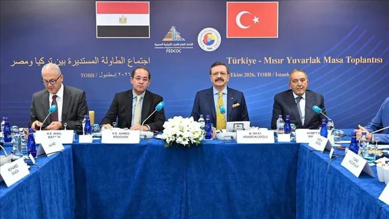 Finance Minister meets Turkish investors at Istanbul Forum