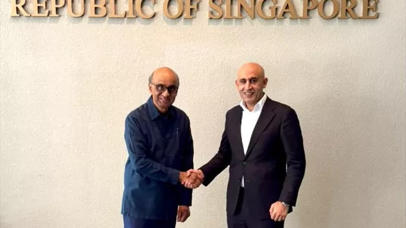 Singapore leader invited