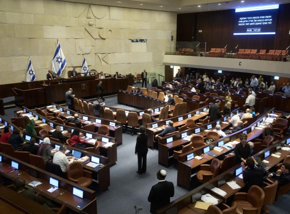 Knesset Approves Its Dissolution and Sets Date for Israeli Elections
