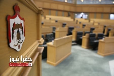 رسالة عبر "شات جي بي تي" تحت القبة