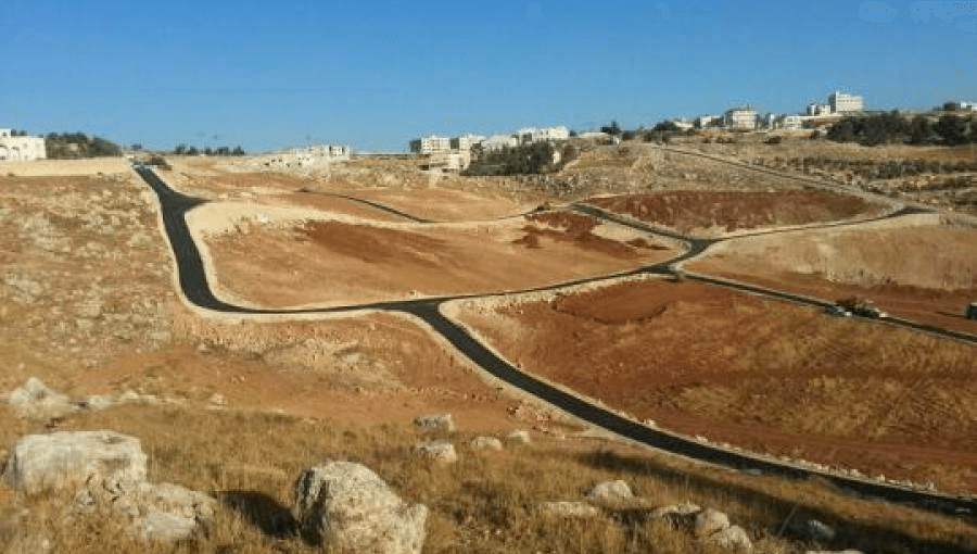 الحكومة تؤكد على تعويض عادل للمواطنين