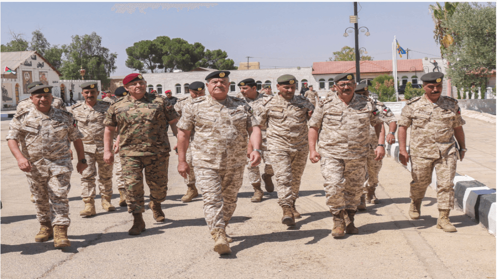 رئيس الأركان يؤكد حماية الحدود مسؤولية وطنية
