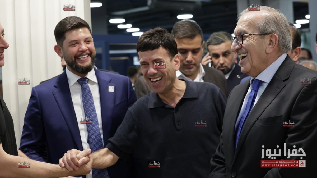 Public Works Minister visits Rasiya pavilion at Jordan Build