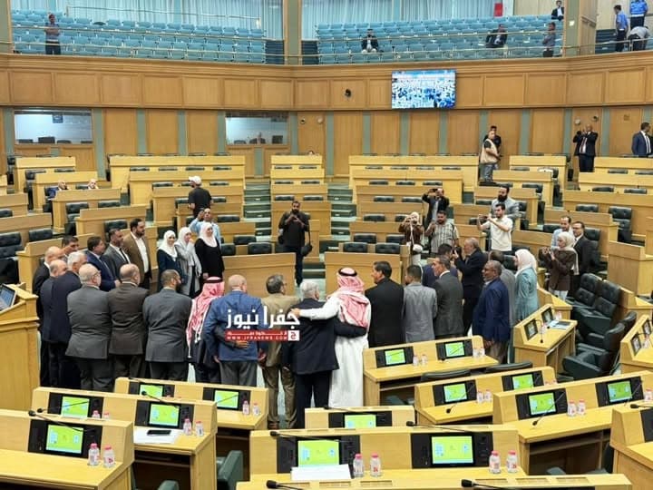 كتلة الأمة ترفض منعها من الحديث