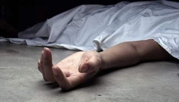 وفاة شخص متأثرًا بإطلاق والده النار
