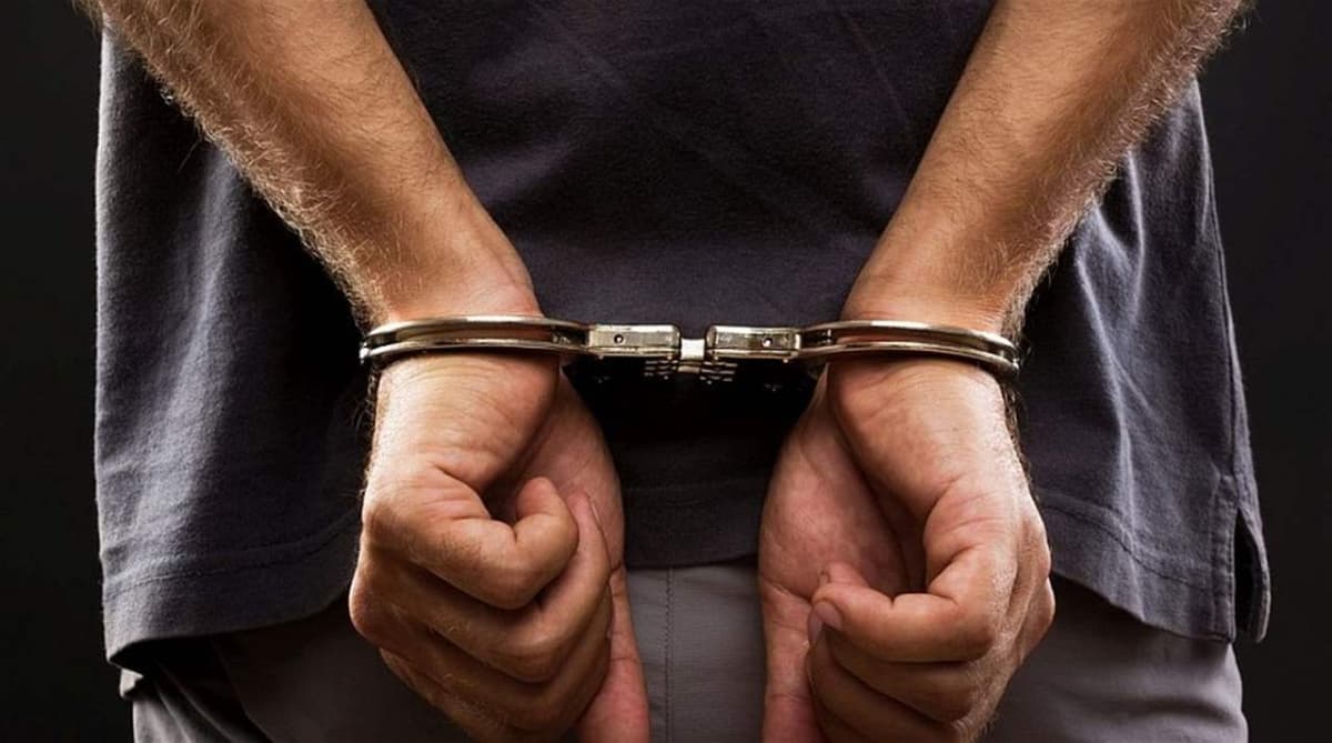 Two employees detained from Ma'an and Ports Departments