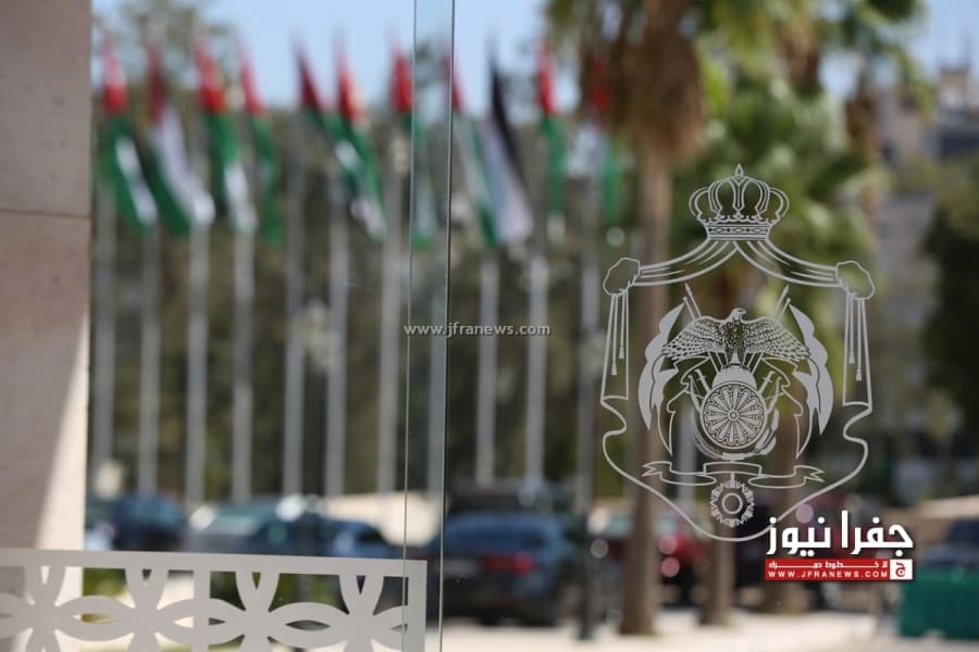 الخصيلات ينتقل من مستشار للرئيس إلى موقع جديد