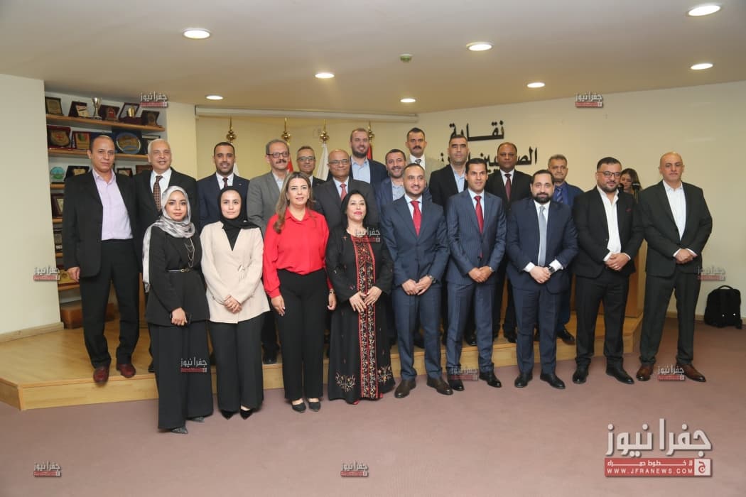 صحفيون جدد يؤدون اليمين القانونية