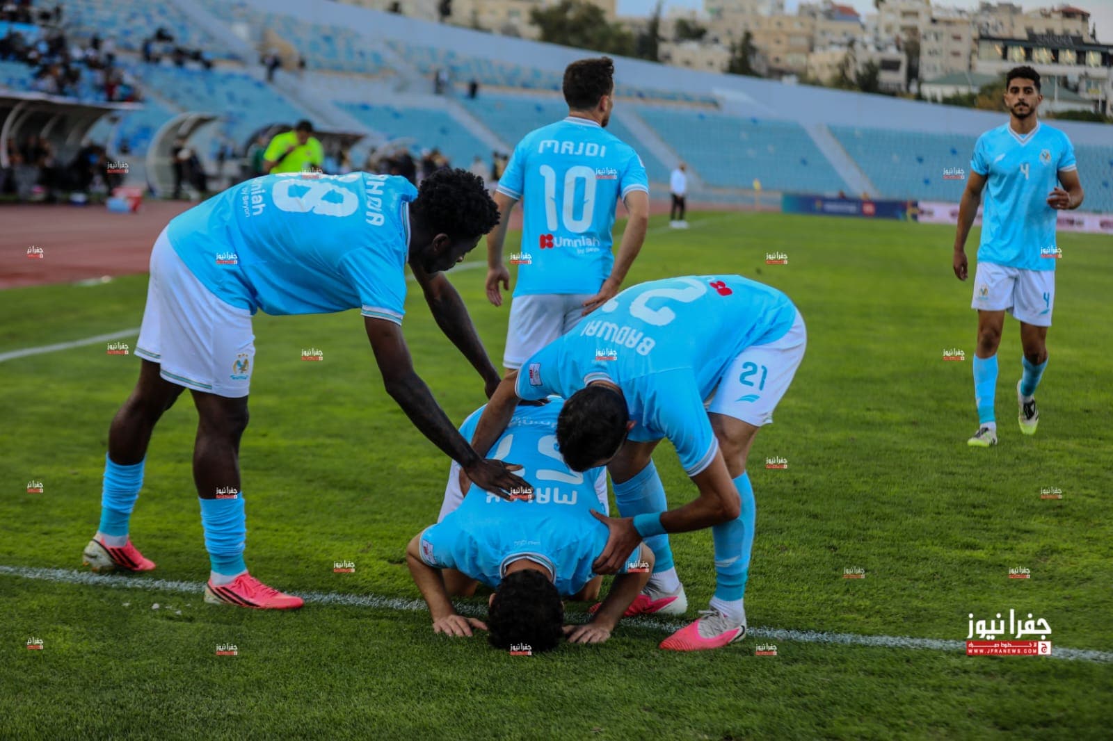 الفيصلي يتفوق على الرمثا ويزيد الفارق