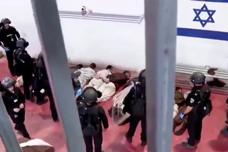 Locations of 14 Gaza prisoners