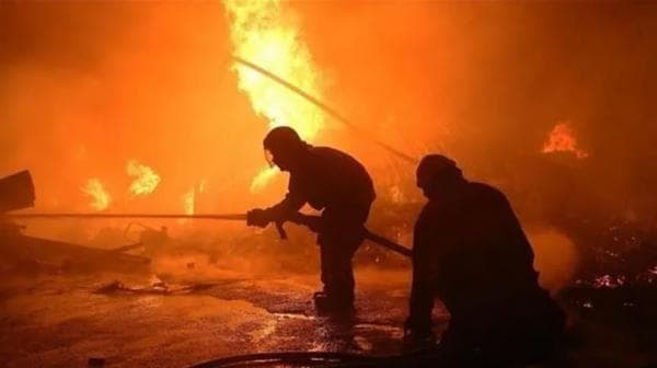 حريق في مصنع في العقبة والتحقيق جار