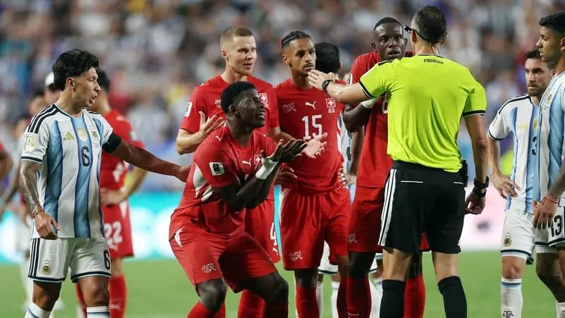 الاتحاد الدولي يعترف بخطأ طرد إمبولو