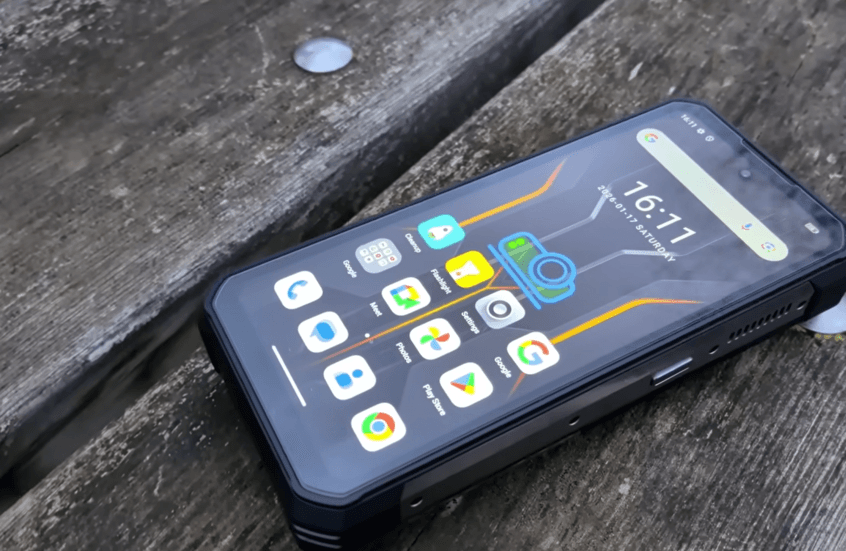 Oukitel تكشف عن هاتفها المصفح ببطارية وكاميرات ليلية