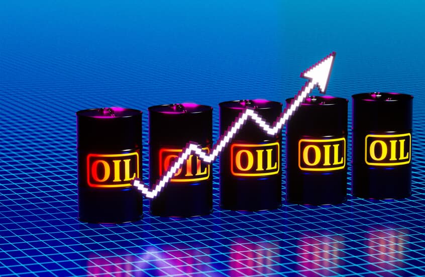 ارتفاع سعر النفط بعد قرار إيران بوقف عبور السفن