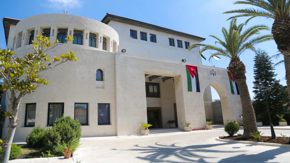 مجلس الوزراء يوقف مجالس إدارة الغرف الصناعية