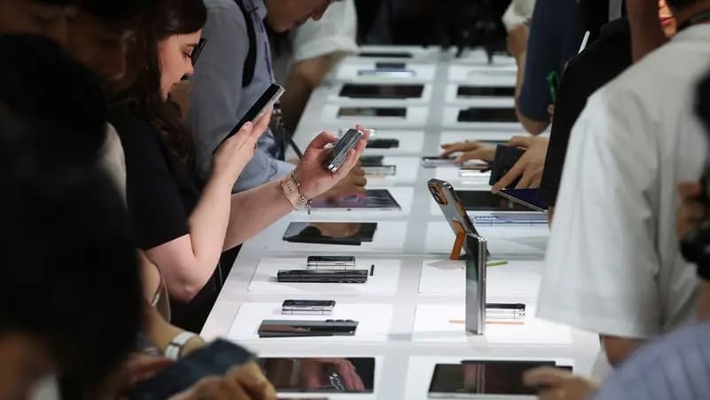 Memory chip costs impact US budget smartphones