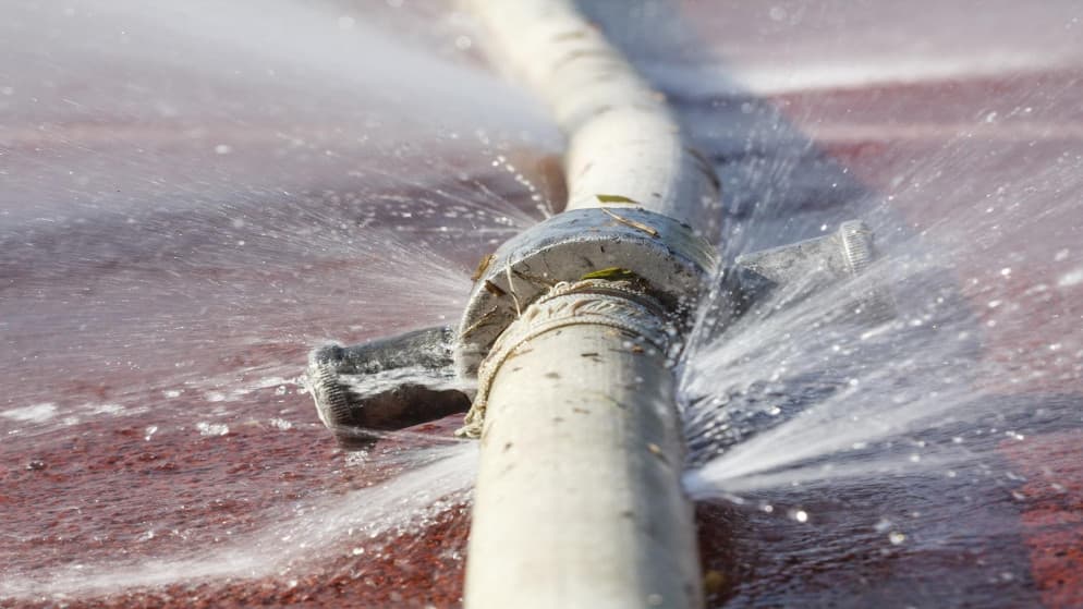 Al-Yarmouk starts water line repair at Ramtha entrance