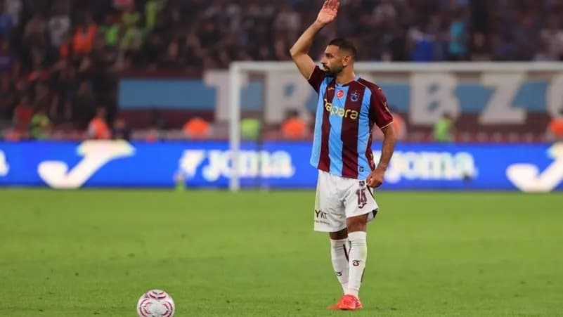 مدرب ليفربول يعترف بغياب صلاح